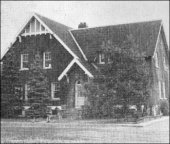 The Lindsay Cottage at Shawbridge.